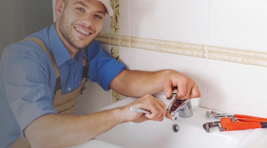 Expert burst pipe repair services in Notrees, TX